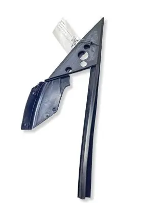 BMW Z4 E85 E86 Front door glass trim molding 7148935 51327148935