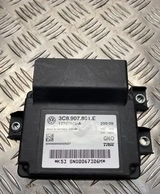 Volkswagen PASSAT CC Hand brake control module 3C8907801E 17767601A