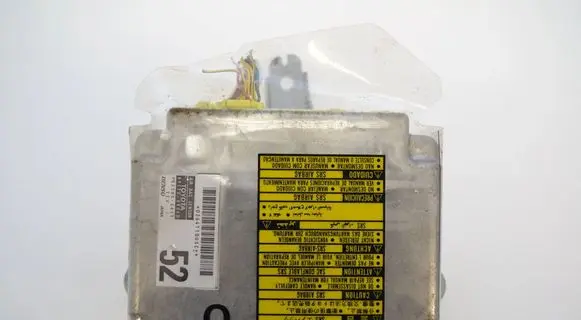 Lexus RX 330 - 350 - 400H Airbag control unit/module 8917048060