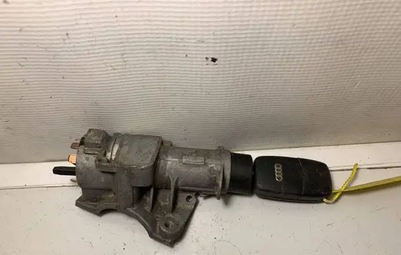 Audi A6 S6 C5 4B Ignition lock 4B0905851C