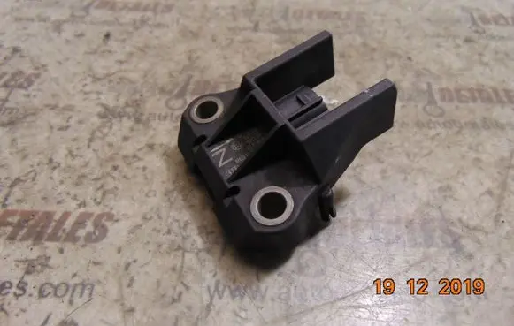 Lexus IS 220D-250-350 Airbag deployment crash/impact sensor 8917353040