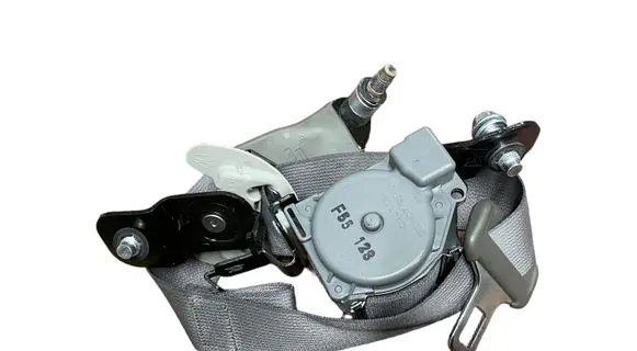 KIA Soul Rear seatbelt 89810B2050 20150504 TKKAB0EZ057