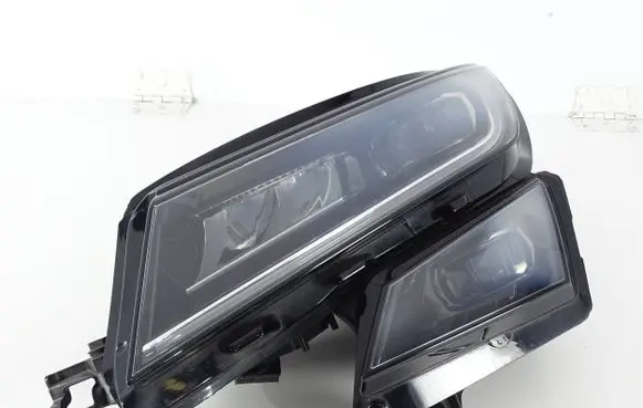 Skoda Kodiaq Headlight/headlamp 566941015H