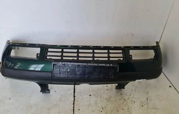 Volkswagen Golf IV Front bumper