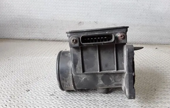 Mitsubishi Carisma Mass air flow meter E5T05271