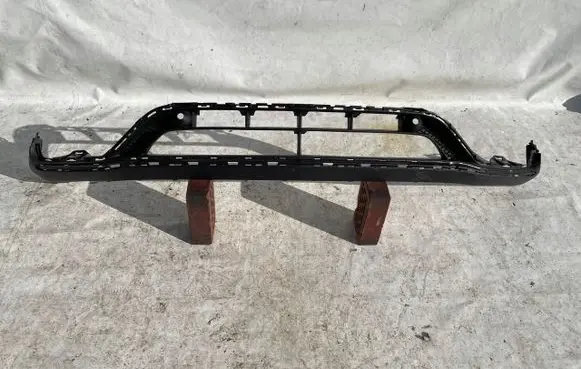 Mercedes-Benz GLC X253 C253 Front bumper lip 