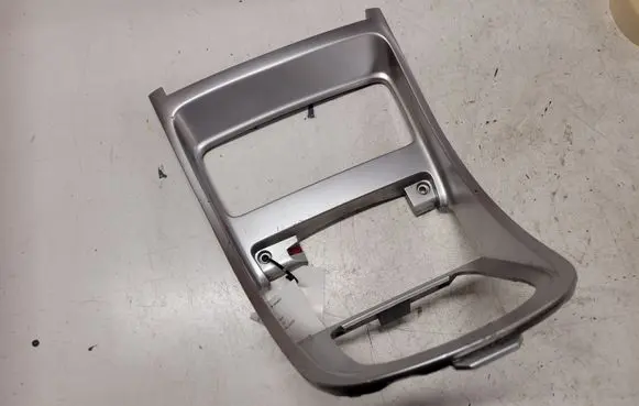 Peugeot 307 Radio/GPS head unit trim 9651943877