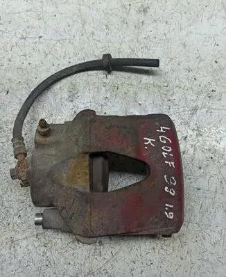 Volkswagen Golf IV Front brake caliper