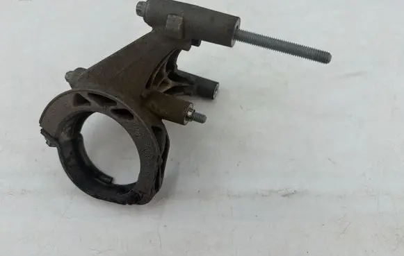 Mercedes-Benz Sprinter W907 W910 Driveshaft support bearing bracket A6512230700