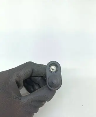 Toyota Avensis T250 Loading door sensor 