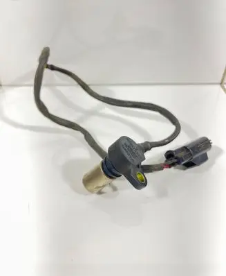 Volvo V70 Camshaft position sensor 9202134 1030000922