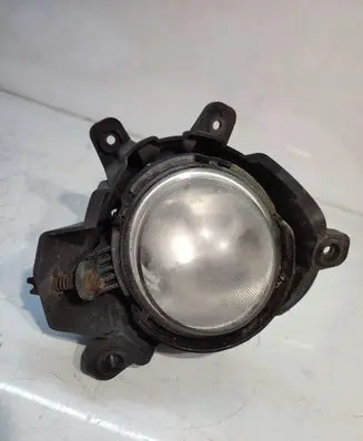KIA Carens II Front fog light