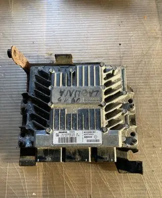 Renault Laguna III Engine control unit/module 8200882381 S122326133A 8200728923