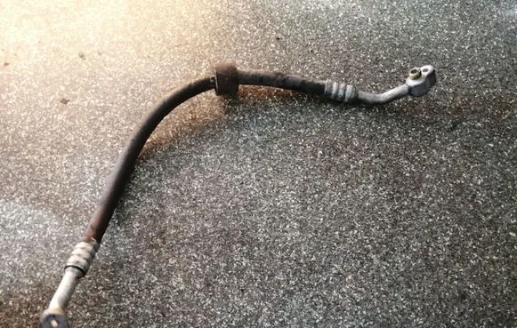 Audi A8 S8 D3 4E Air conditioning (A/C) pipe/hose