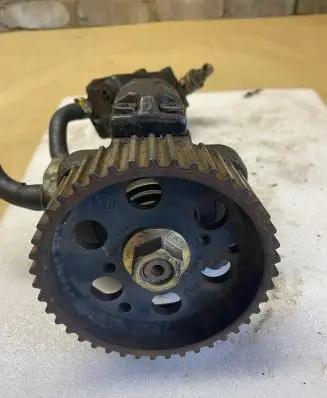 Fiat Stilo Fuel injection high pressure pump 0445010007