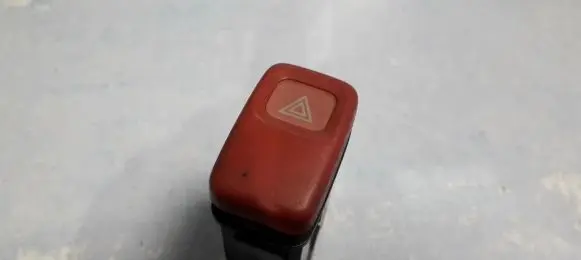 Mazda 323 Hazard light switch