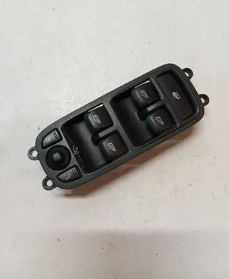 Volvo S60 Electric window control switch 31343102