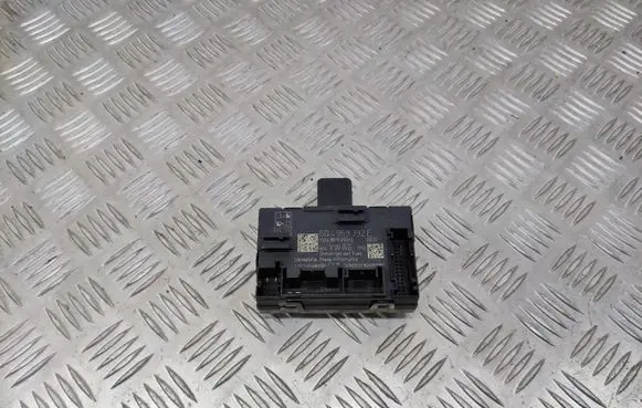 Skoda Octavia Mk3 (5E) Door control unit/module 5Q4959392E