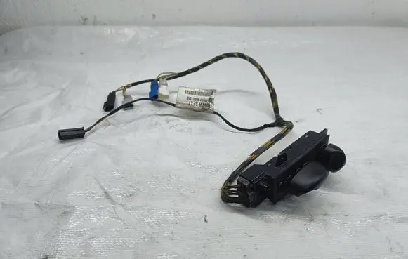 Jaguar X-Type Seat control switch XR8314 YW4T14 B709AB