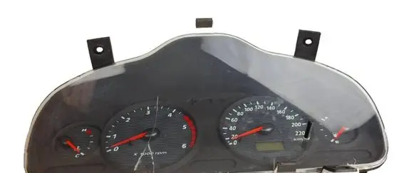 Speedometer (instrument cluster)