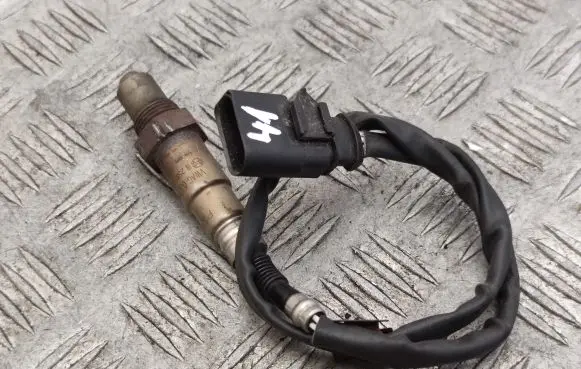 Volkswagen Golf V Lambda probe sensor 03C906262AL