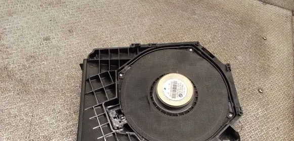 BMW 1 E81 E87 Subwoofer speaker 6954871