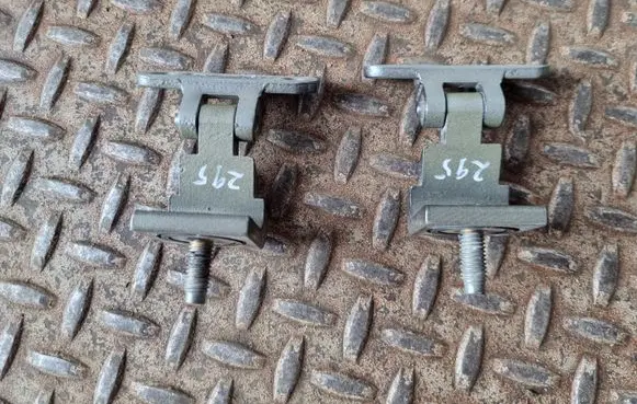 Volkswagen Tiguan Allspace Tailgate/trunk/boot hinge 5G6827301A