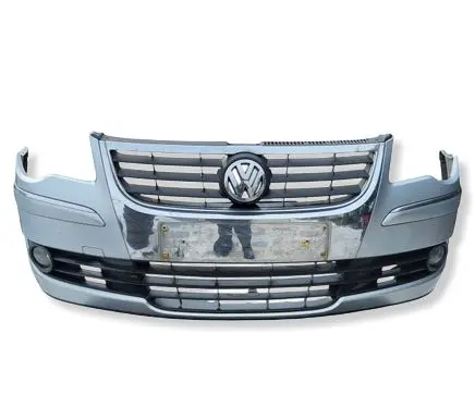 Volkswagen Touran I Front bumper 1T0807221D 1T0807217G 1T0807903B