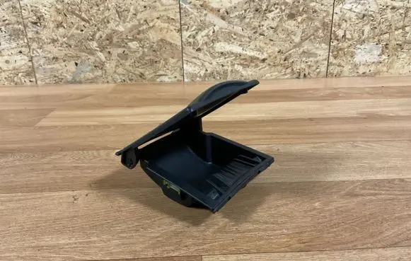 Citroen C4 I Ashtray (front) C62571635 9653798677BG 9653130077