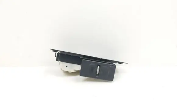 Peugeot 607 Trunk lock loop 