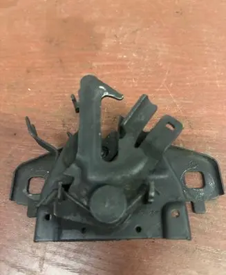 Renault Master III Engine bonnet/hood lock/catch 23532