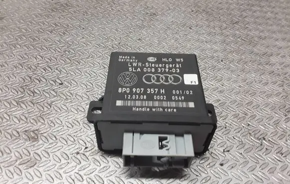Audi A6 S6 C6 4F Light module LCM 5LA00837903 8P0907357H