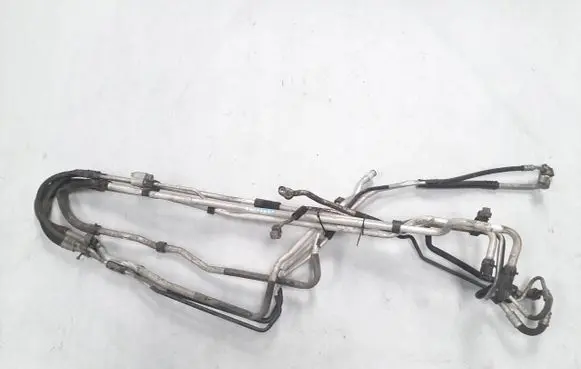 Air conditioning (A/C) pipe/hose