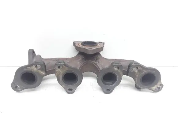 Volvo S60 Exhaust manifold 31380132