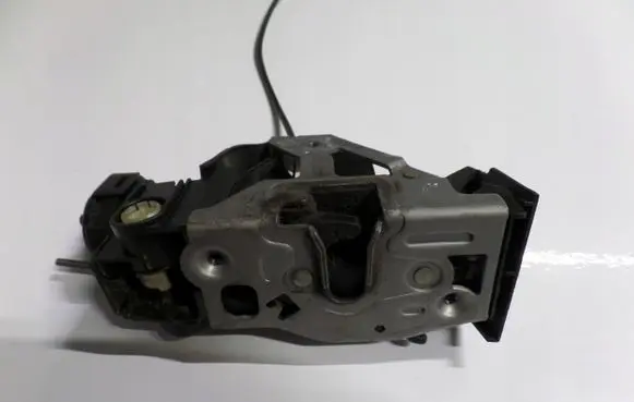 Mercedes-Benz A W168 Front door lock A1687202235