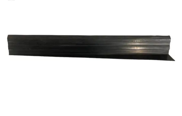 BMW 3 E30 Side skirt rear trim 