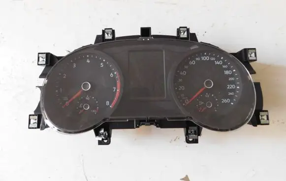 Volkswagen Tiguan Speedometer (instrument cluster)