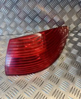 Peugeot 607 Rear/tail lights 2543D