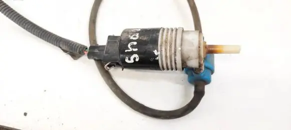 Nissan Note (E11) Windscreen/windshield washer pump