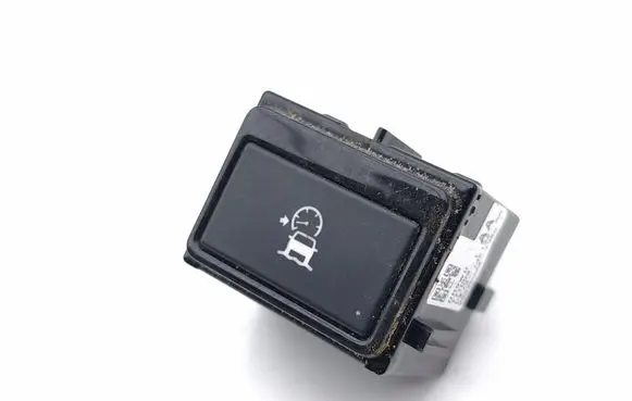 Jaguar F-Pace Cruise control switch GX7314E132AA