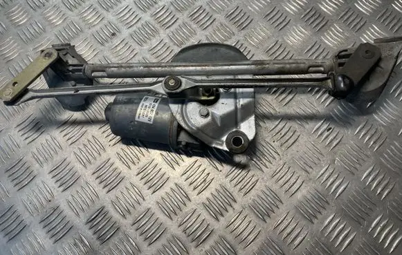 Toyota Yaris Wiper motor 851100D020 6353C 404652