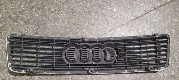Audi A6 S6 C4 4A Front grill 4A0853651
