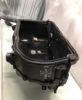 Renault Megane E-Tech Interior heater climate box assembly housing 272275mz1a