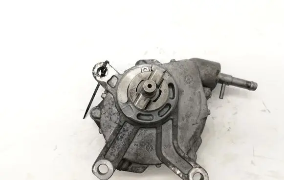 Toyota RAV 4 (XA30) Oil pump VAPEC19S19090598