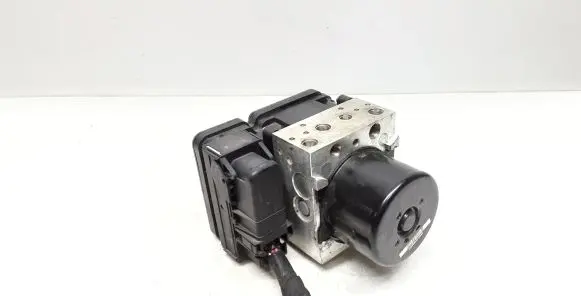 Volvo XC60 ABS Pump 30681619