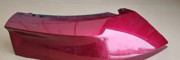 Rear bumper trim bar molding