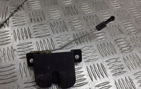 Seat Leon (1M) Tailgate exterior lock 3B9827505C