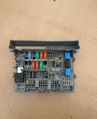 Fuse box set