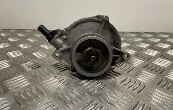 Audi A6 S6 C6 4F Vacuum pump 057145100T