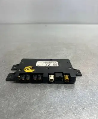 Audi A3 S3 8P Antenna control unit 4DO035530E
